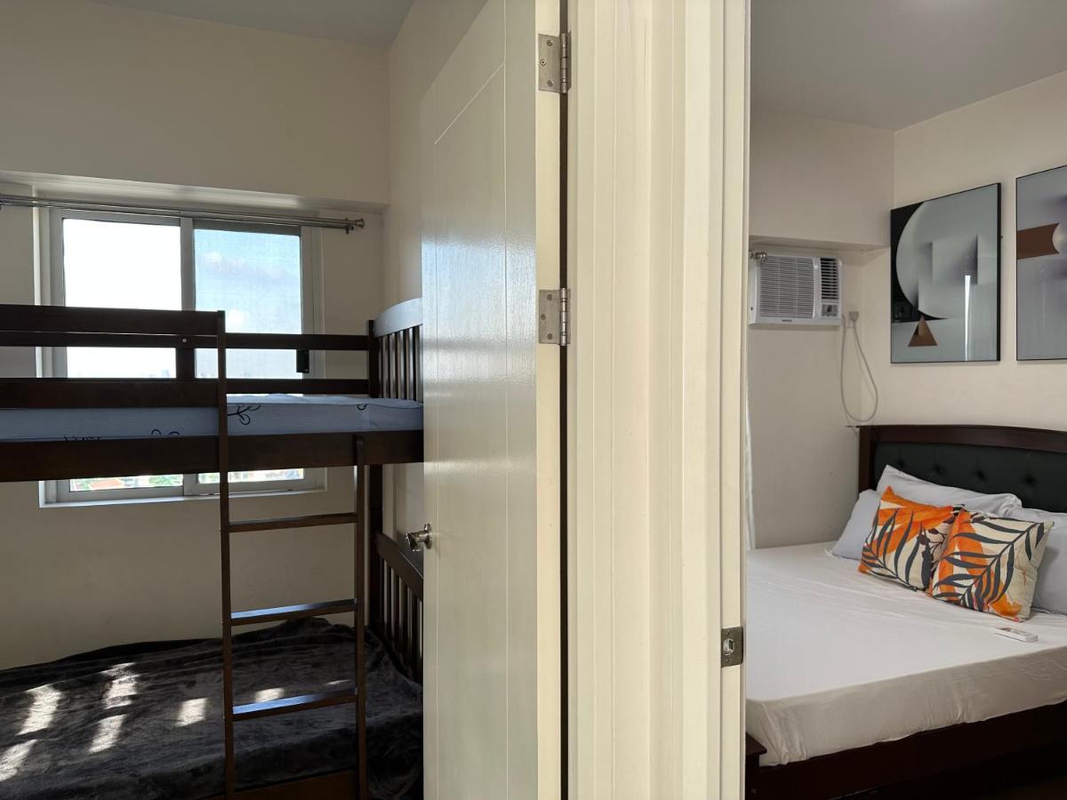Celandine Residence In Quezon City Caloocan Eksteriør billede